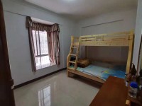 卓信大四房 戶型四正 拎包入住 近市場  卓信新城