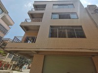 市中心私宅，4.3X9占地，四層八，前后 市中心私宅