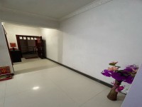 紅旗路運興商業(yè)街 地段好 近學(xué)校 近市場 運興商業(yè)街
