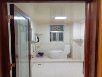 鵬東苑40萬元154㎡4室2廳2衛(wèi)1陽臺(tái) 鵬東苑