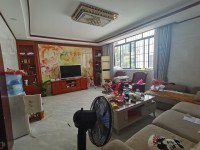 五小附近自建6.2×9 7米路 建4層 五小附近自建房