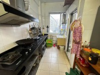 市中心步梯3樓新凈3房 27.8萬包過戶 鋼鐵廠宿舍