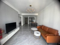 出租領(lǐng)美精裝大2房，有獨立廚房，月租18 領(lǐng)美生活廣場