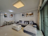 大社區(qū),生活交通方便,3室2廳2衛(wèi)1陽臺 豪景苑