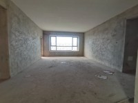 錦湖花園買4室2廳2衛(wèi)2陽臺(tái)送2個(gè)花園 錦湖花園