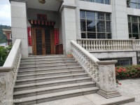 鉑金灣雙拼豪華裝修別墅 中興名志鉑金灣