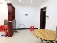 城南花園小區(qū)，3房2廳，南北對(duì)流 卓信新城