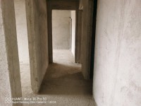 卓信新城毛坯3房2廳出售 卓信新城