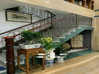 藍(lán)天花園，三層八房子新凈 東湖私宅