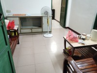 紅旗路出租兩房一廳，部分家私電器，僅租6 龍海大廈