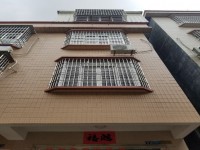 城北私宅三層八出租，前10米 城北私宅