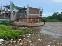 河西地皮，占地7.5×9，前后6.2米， 河西地皮