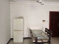 卓信大三房出租，城中心 卓信新城