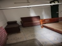 勝利街單間出租，200元一個(gè)月 朝陽(yáng)樓