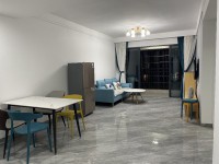 出租城北商圈中心，精裝2房，拎包入住 領(lǐng)美生活廣場