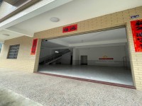 在黃屋市場附近，前門有8米路 一二層出租 城北市場