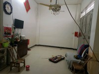 出售城南私宅70平方 ，前后8米，側(cè)2米 城南私宅