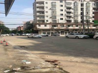 好位置出售東湖附近商 住兩用新凈私宅，僅 東湖私宅