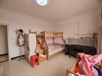 城南花園小區(qū)，大三房，業(yè)主換屋而售 卓信新城
