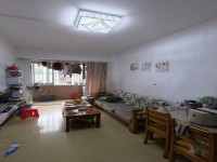 普通2室2廳2衛(wèi)1陽(yáng)臺(tái)急售，是您找家的不 東興花園