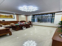 云凌學(xué)位房，毛坯價買精裝房 東湖私宅