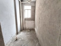 卓信新城，南向,4室2廳2衛(wèi)2陽(yáng)臺(tái)毛坯, 卓信新城