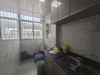朝陽(yáng)路電梯四房三衛(wèi) 送12平方摩托車(chē)庫(kù)  美滿家園