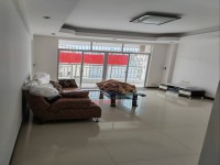 興源樓高品質(zhì)精裝3室2廳2衛(wèi)2陽臺，交通 興源樓