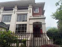 鉑金灣格局好，不容錯過 中興名志鉑金灣
