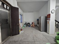 五小附近自建房8X10三面光3層加梯間前 五小附近自建房
