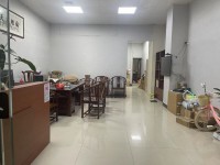 1室1廳1衛(wèi)1陽(yáng)臺(tái),環(huán)境幽靜,居住舒適 御景園