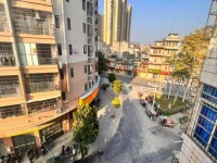 市中心私宅4乘10，2棟可分開(kāi)賣前20米 市中心私宅