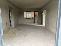 名樹(shù)公園旁電梯4+1戶(hù)型 可精裝可賣(mài)毛坯 綿登廣場(chǎng)