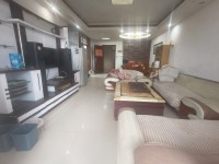 市中心精裝4房，家具家電齊全，拎包入住 米蘭豪庭