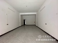 朝陽路錦繡幼兒園附近一樓商鋪出租，樓上也 城北私宅