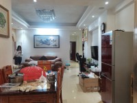 市中心步梯低層，101.8方3房，賣(mài)46 路路通商住樓
