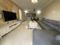 交通便利！戶型好！3室2廳2衛(wèi)2陽臺(tái)業(yè)主 錦湖花園