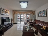 戶型方正，129㎡57.8萬元，采光好 卓信新城