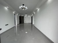 國鼎中央公園全新裝修3房2廳出售，周邊配 國鼎中央公園