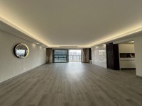 國鼎中央公園純毛坯 隨時看房 采光好 送 國鼎中央公園