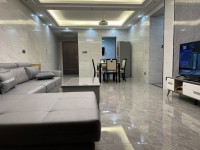 新時代廣場電梯3房全新裝修出租1500元 新時代廣場