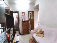 東興花園步梯中高層2房2廳出售 東興花園