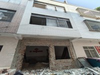 城南私宅4ⅹ10占地，三層，前后8米 城南私宅