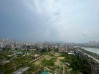 周邊配套設(shè)施齊全,性價比超高春暉豪庭 春暉豪庭