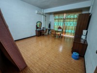 城北地段，占地4.8乘12，屋主發(fā)財務(wù)屋 城北私宅