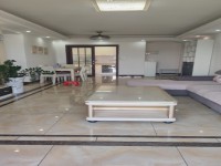 電梯靚樓層，光線十分充足 怡景家園