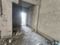 精裝3室2廳2衛(wèi)2陽臺南北通透，交通便利 新源樓