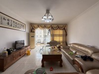 河西市場附近，康富花園電梯3房，格局靚， 康富花園