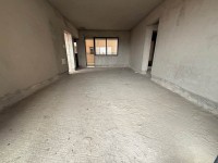 綿登廣場高品質(zhì)精裝4室，交通便利，設(shè)施齊 綿登廣場