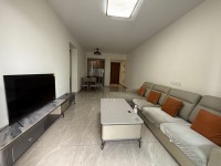 國鼎天悅半島花園交通方便2室2廳1衛(wèi)精裝 國鼎天悅半島花園